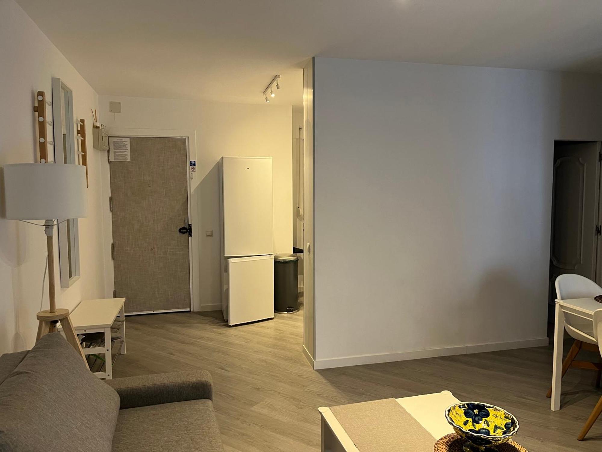Small Apartment *